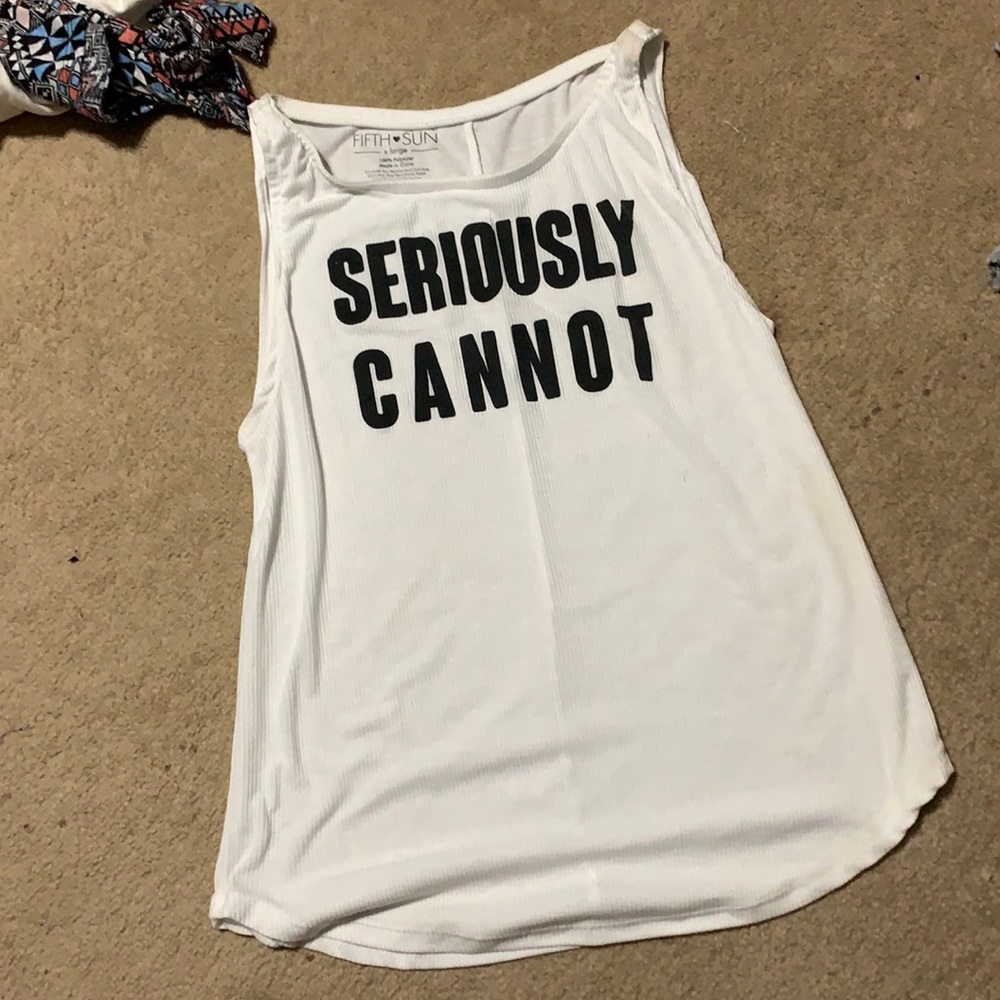 Graphic tank
